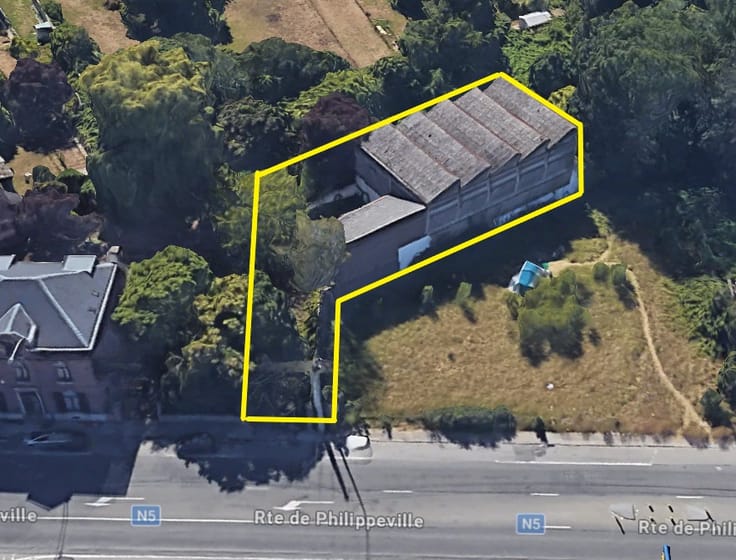Entrepôt de +/- 550 m² sur deux niveaux
